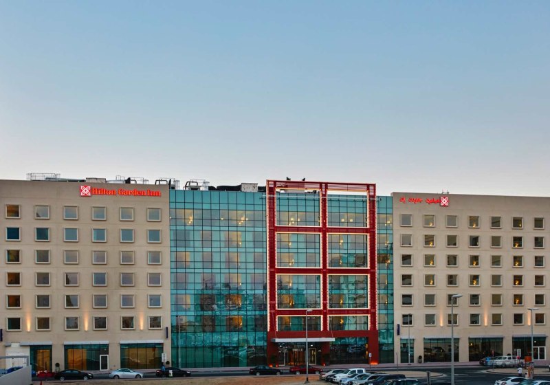 Hilton Garden Inn Dubai, Mall Avenue