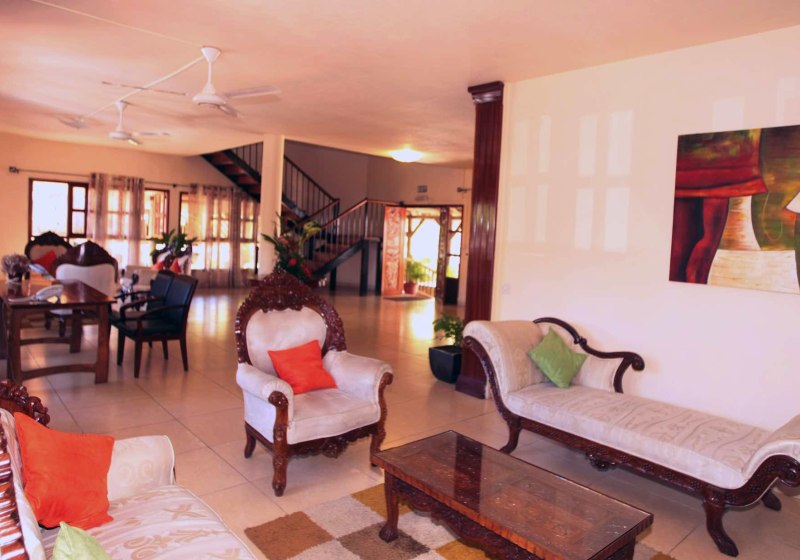 Ausstattung & Service