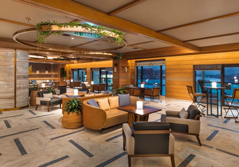 Ausstattung & Service