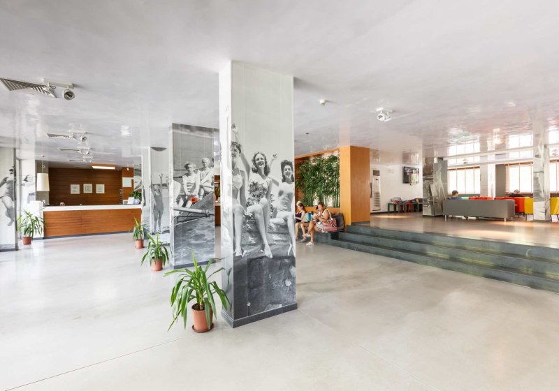 Ausstattung & Service