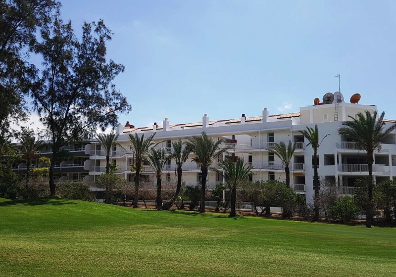 Gara Suites Golf & Spa