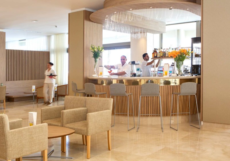 Ausstattung & Service