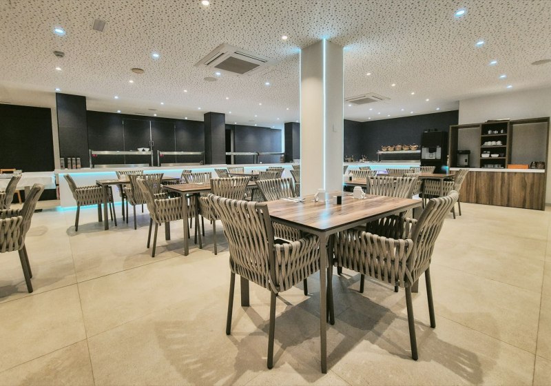 Ausstattung & Service