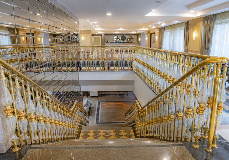 Ausstattung & Service