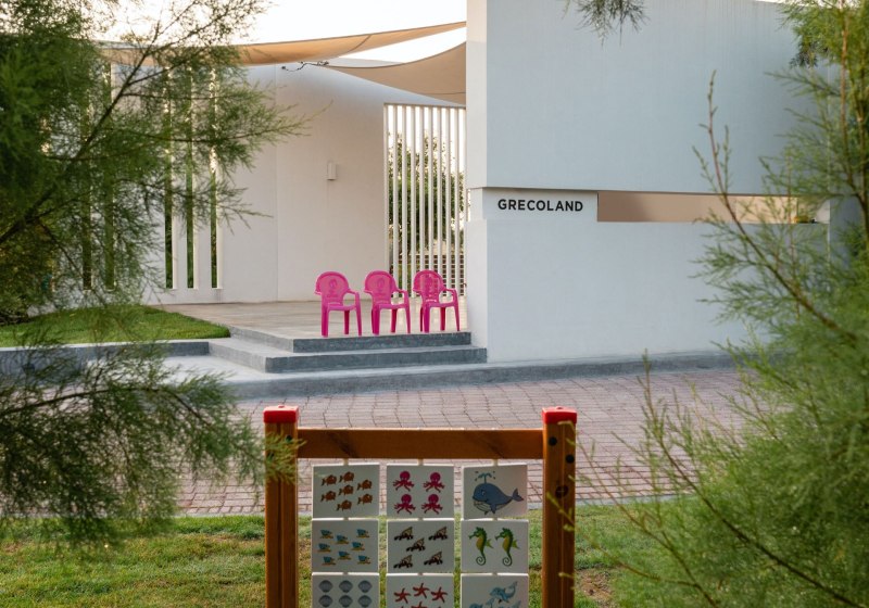 Amirandes A Grecotel Resort to live