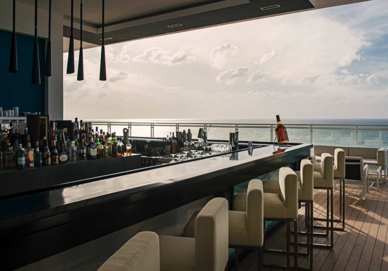 Ausstattung & Service