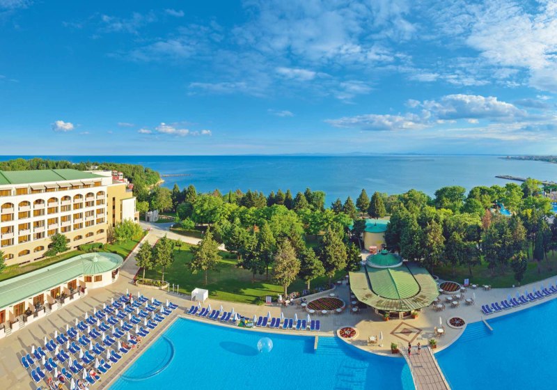 Ausstattung & Service