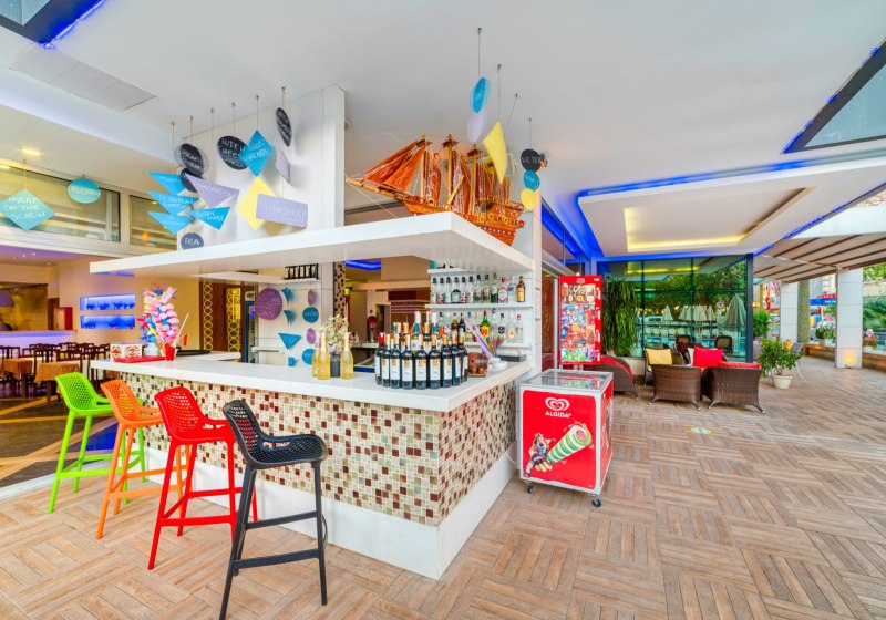 Ausstattung & Service