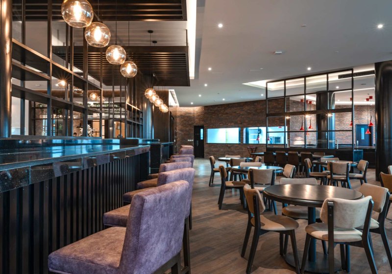 Ausstattung & Service