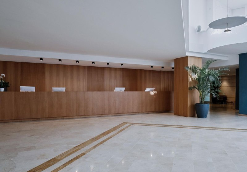 Ausstattung & Service