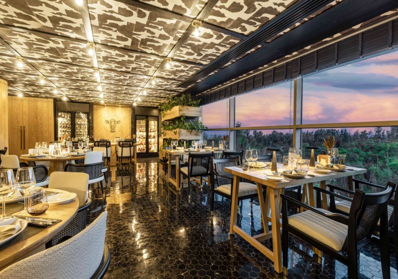 Ausstattung & Service