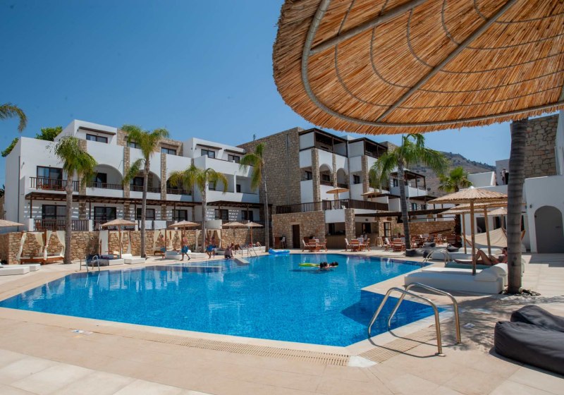 Costa Lindia Blue Star Resort & Spa