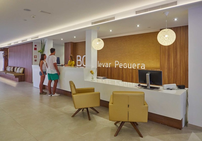 Ausstattung & Service