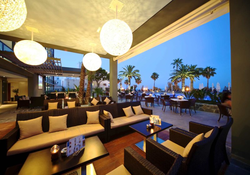 Ausstattung & Service