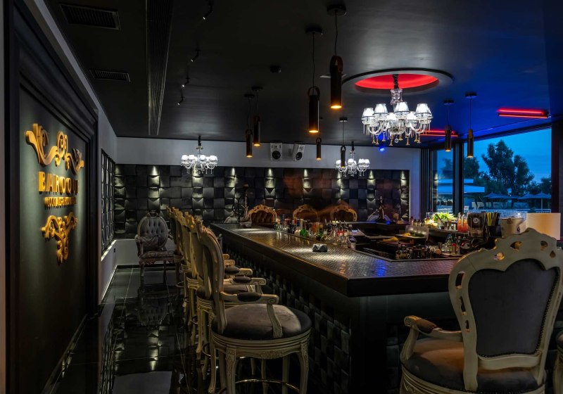 Ausstattung & Service