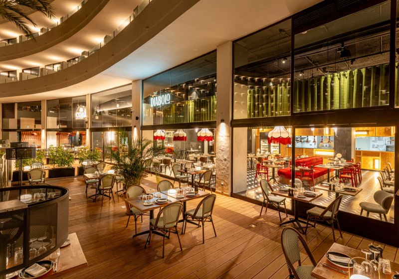 Ausstattung & Service