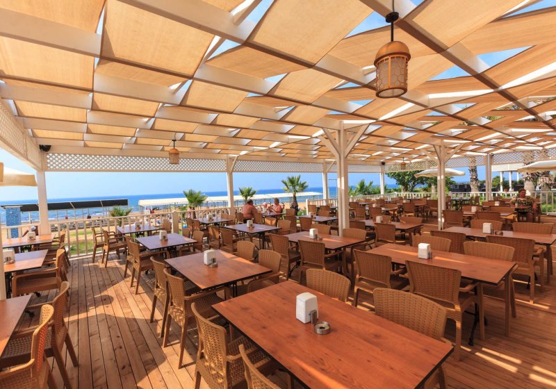 Ausstattung & Service