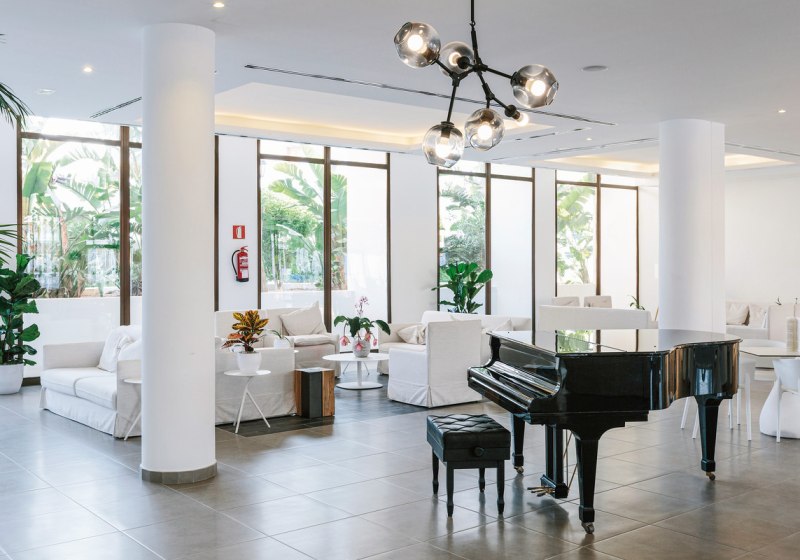 Ausstattung & Service