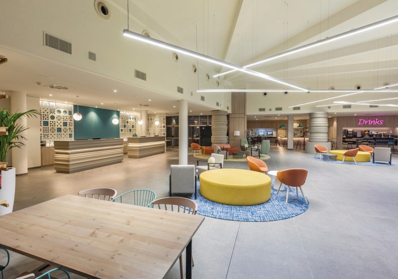 Ausstattung & Service