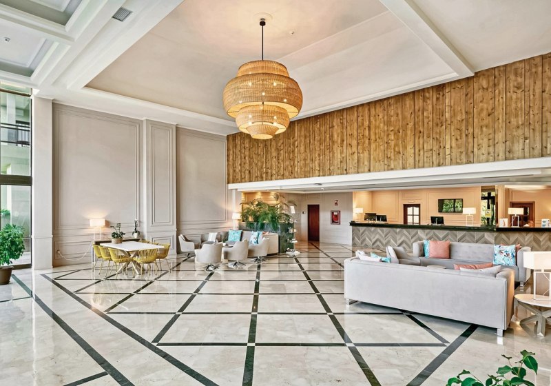 Ausstattung & Service