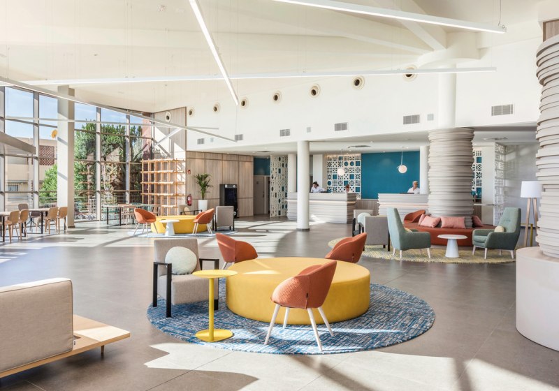 Ausstattung & Service