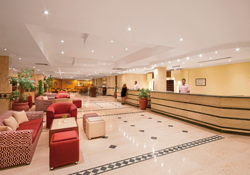 Ausstattung & Service