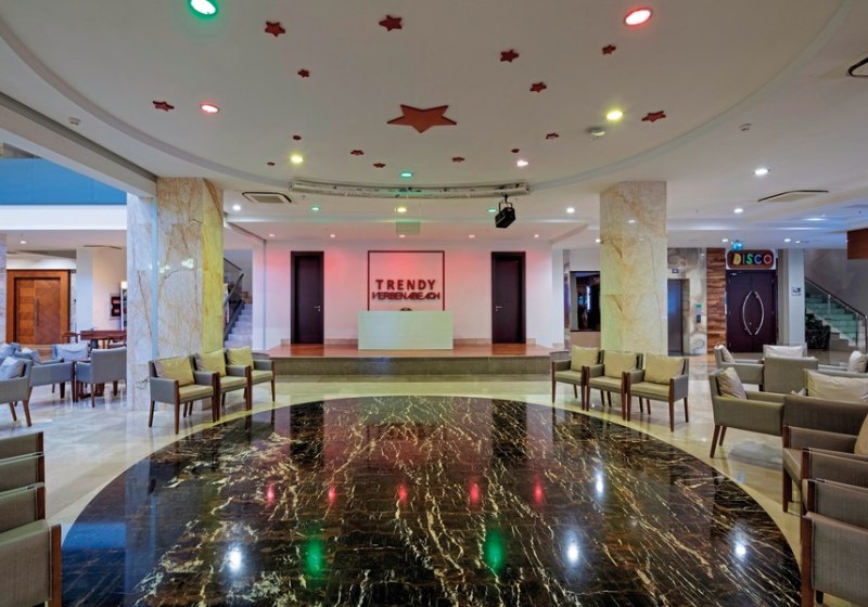 Ausstattung & Service