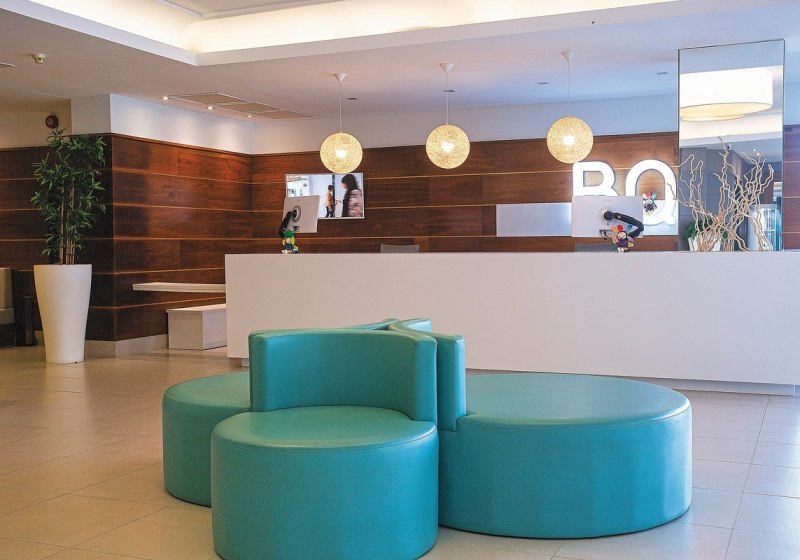 Ausstattung & Service