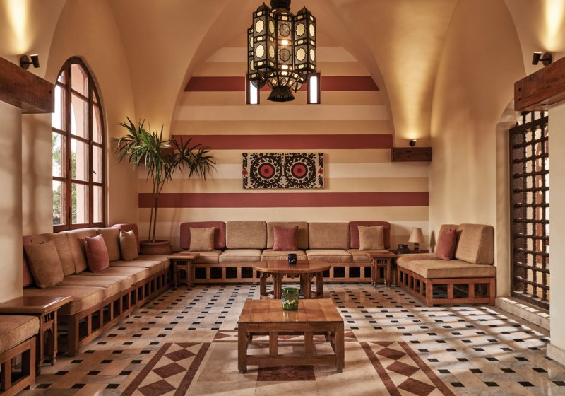 Ausstattung & Service