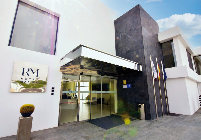 Ausstattung & Service