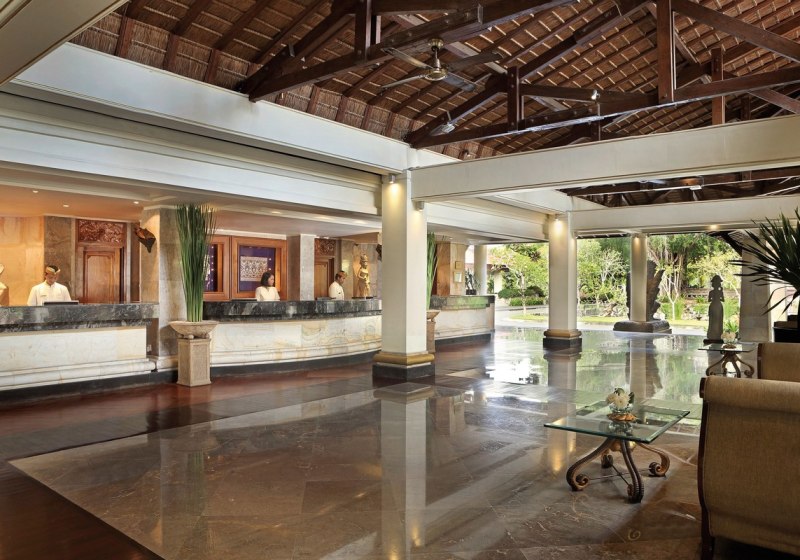 Ausstattung & Service