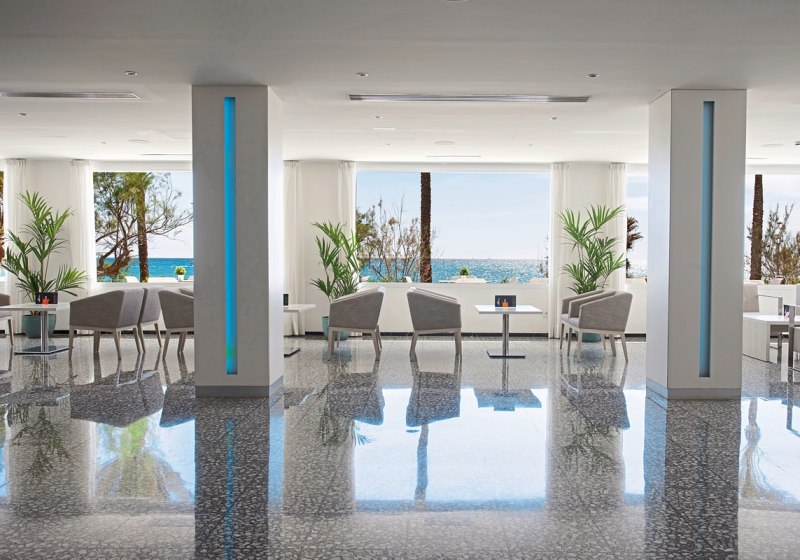 Ausstattung & Service