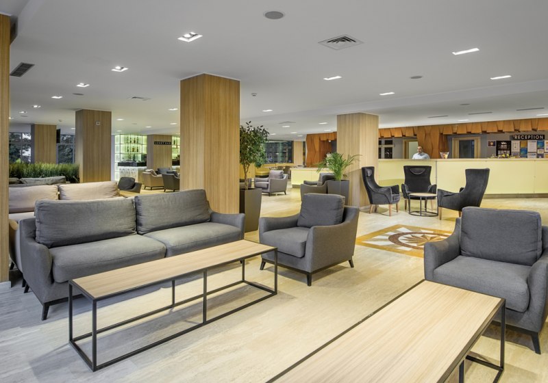 Ausstattung & Service