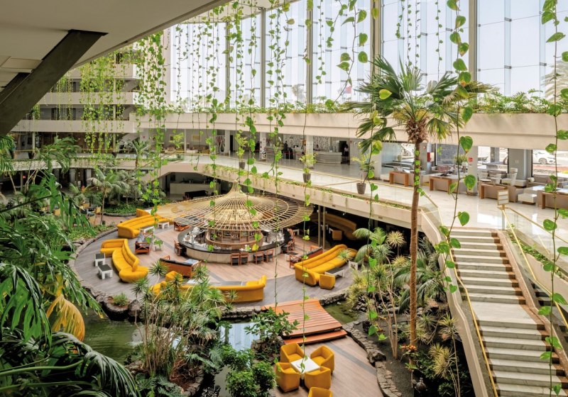 Ausstattung & Service