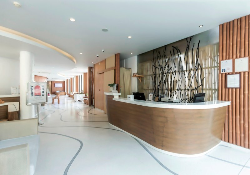 Ausstattung & Service