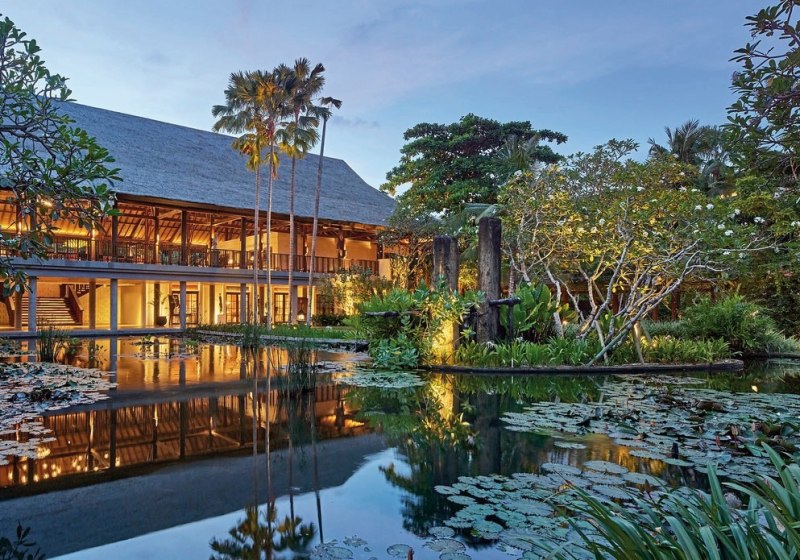 Ausstattung & Service