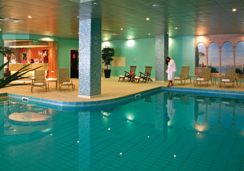Hotel Innenpool