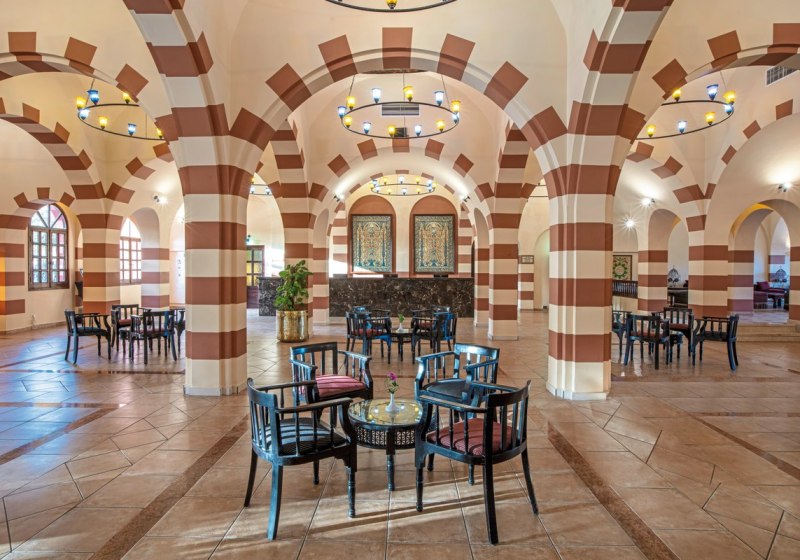 Ausstattung & Service