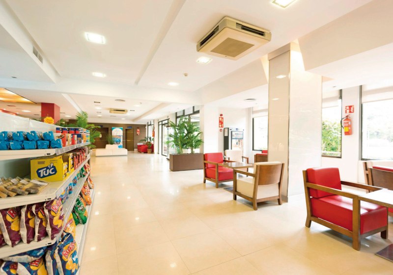 Ausstattung & Service