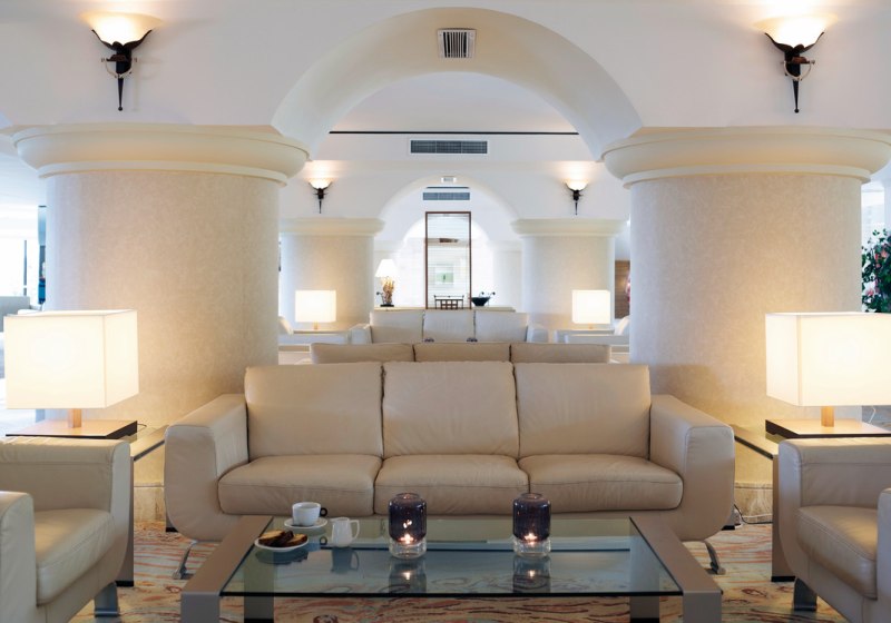 Ausstattung & Service