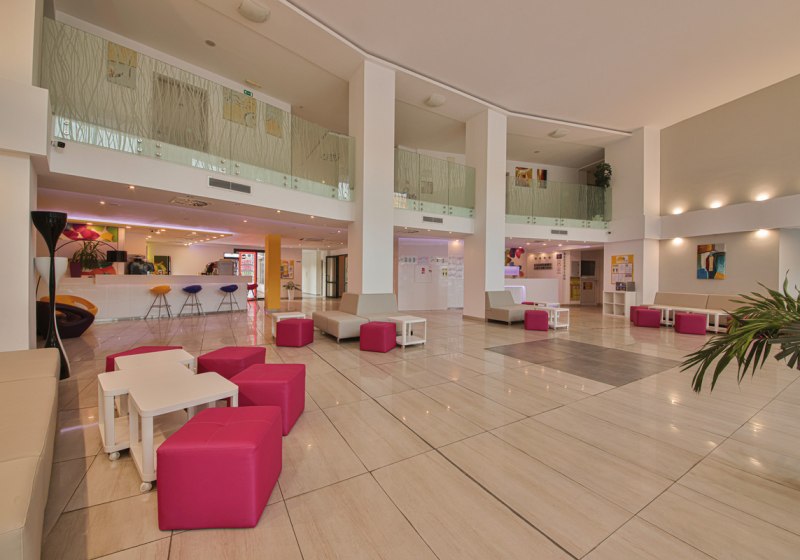 Ausstattung & Service