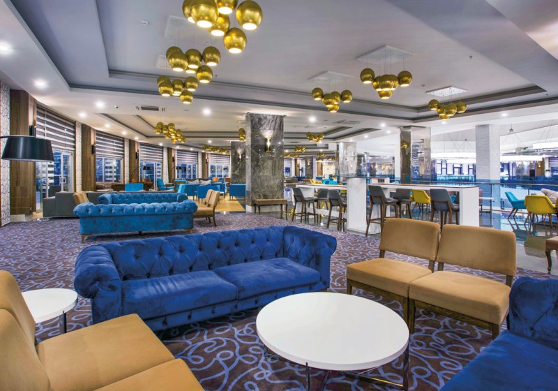 Ausstattung & Service