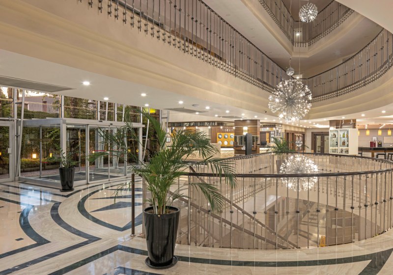 Ausstattung & Service