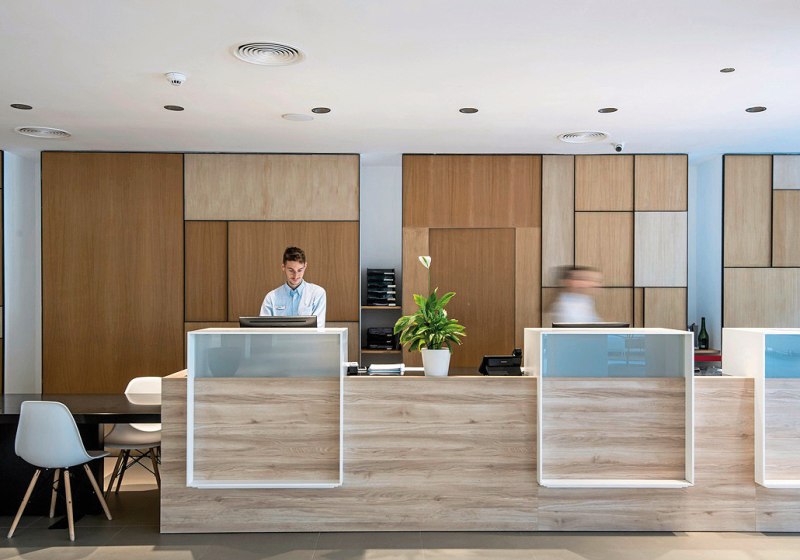 Ausstattung & Service