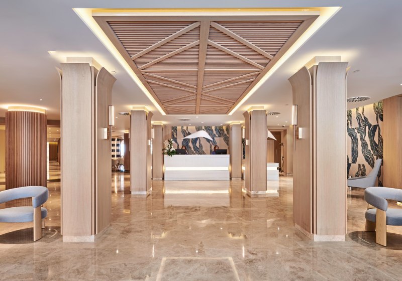 Ausstattung & Service