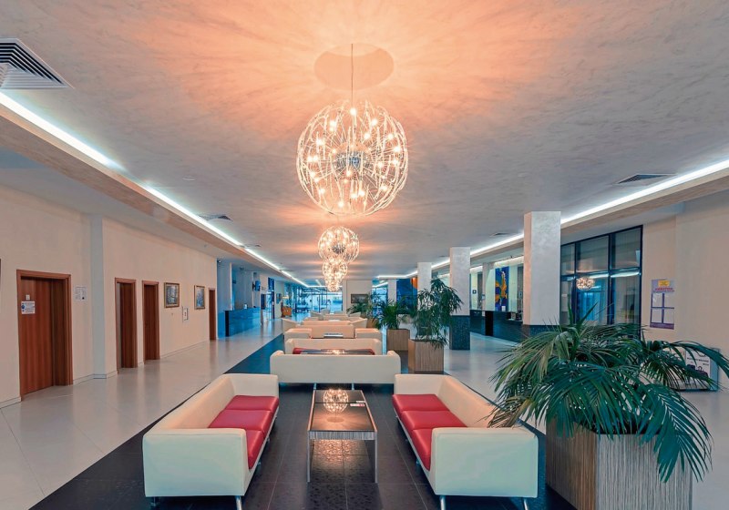 Ausstattung & Service