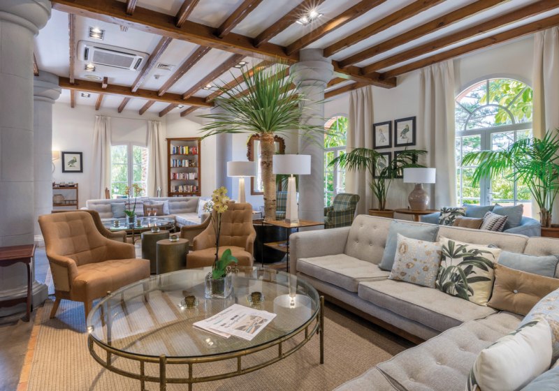 Ausstattung & Service