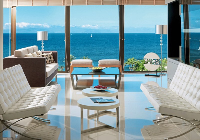 Ausstattung & Service