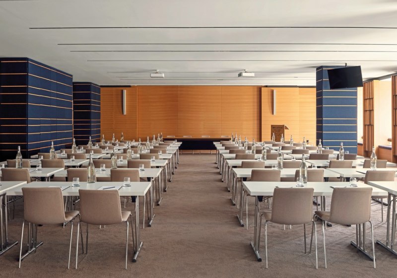 Ausstattung & Service