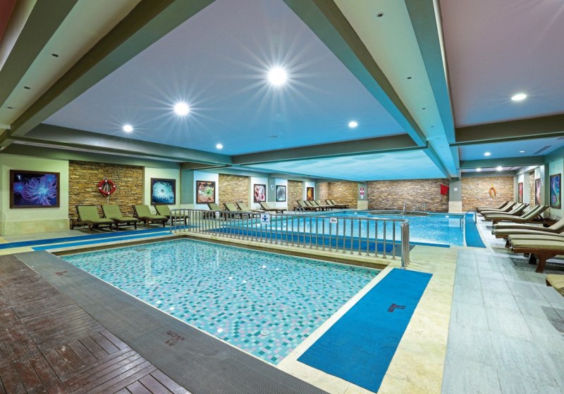Hotel Innenpool